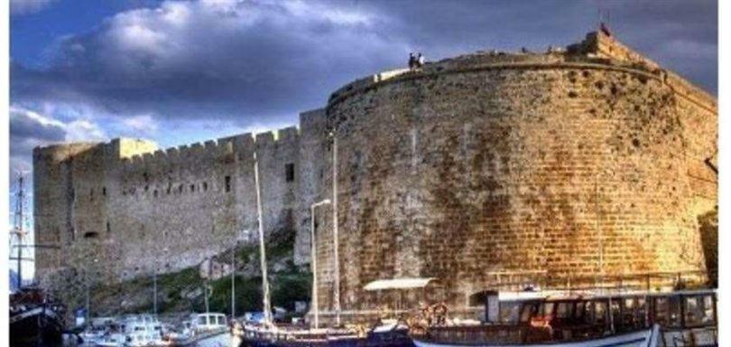 Kyrenia British Harbour Hotel Exteriör bild